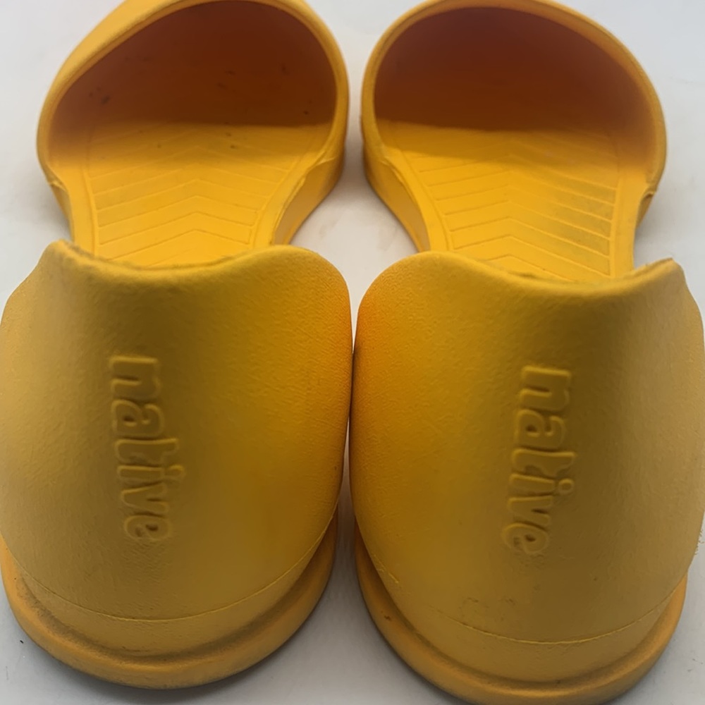 Native Yellow Pointy Flats Size 8 BFL4145C - Picture 8 of 8